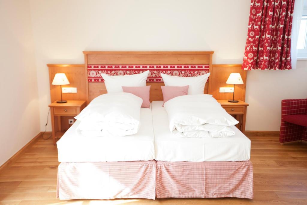 Landhaus Marinella Hotel Garni Bad Wiessee Rom bilde