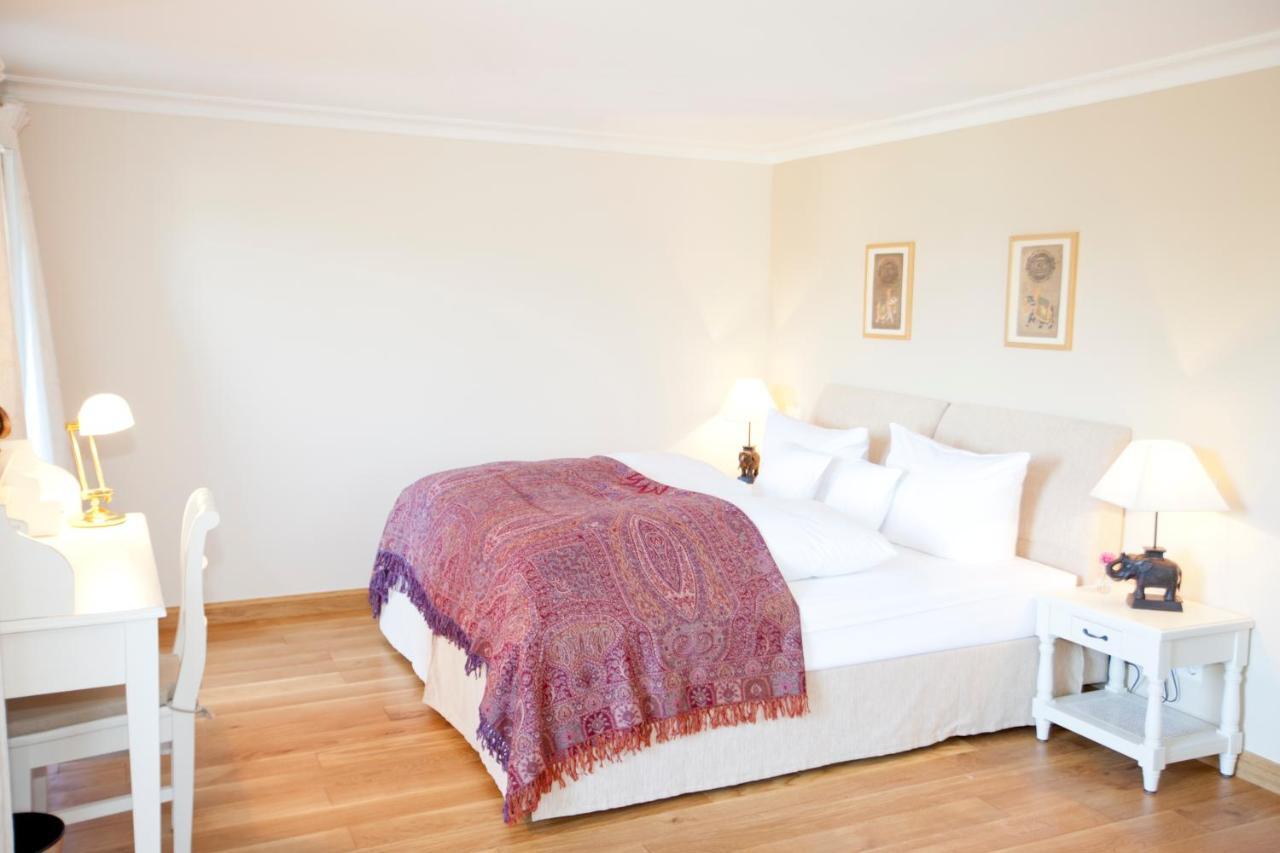 Landhaus Marinella Hotel Garni Bad Wiessee Rom bilde